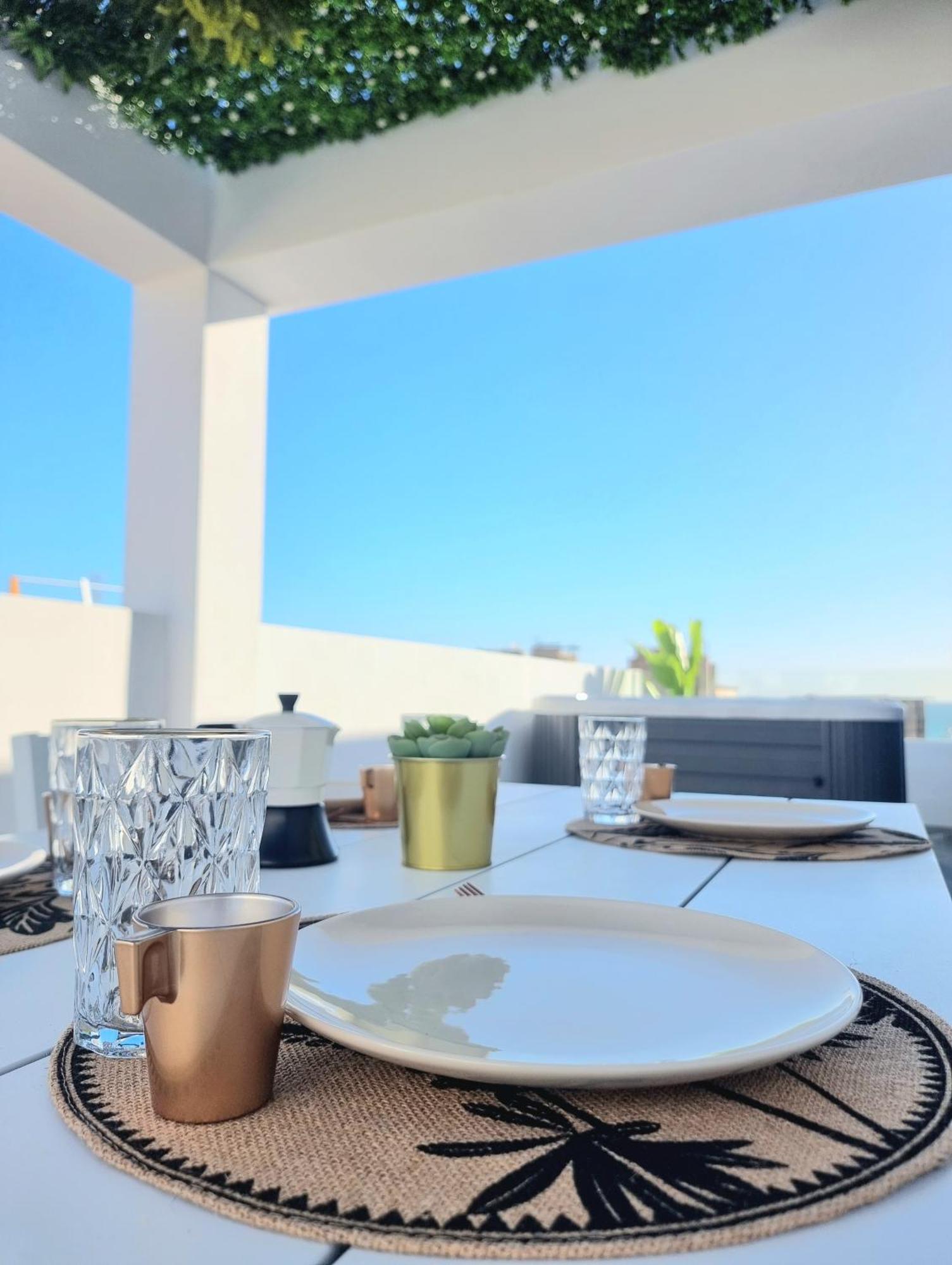 Luxury Penthouse Valentin With Jacuzzi Apartment Corralejo Exterior photo